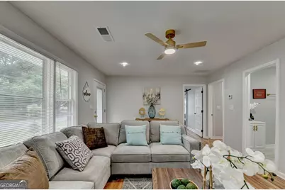 599 Westmeath, Atlanta, GA 30310 - Photo 2