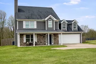 8233 Mountain Glen Dr, Clermont, GA 30527 - Photo 2
