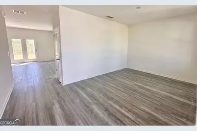 23 Crescent Boulevard, Carrollton, GA 30116 - Photo 2