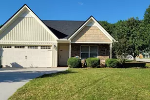 561 Highland Pointe Dr, Alto, GA 30510 - Photo 2