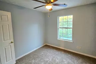 136 Henry Burch Dr, Griffin, GA 30223 - Photo 12