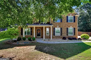 1533 Rolling Meadows Dr, McDonough, GA 30253 - Photo 2