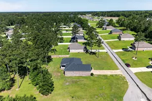 214 Dewpoint Dr, Statesboro, GA 30458 - Photo 8