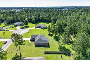 214 Dewpoint Dr, Statesboro, GA 30458 - Photo 12