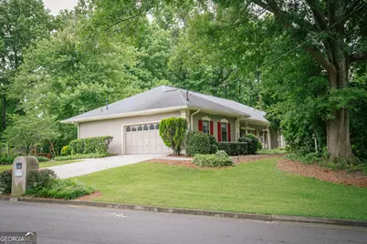 6960 Northgreen Drive, Sandy Springs, GA 30328 - Photo 2