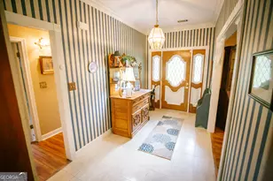 6960 Northgreen Dr, Sandy Springs, GA 30328 - Photo 4