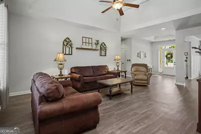 100 Reserve Place, Senoia, GA 30276 - Photo 8