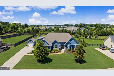 100 Reserve Place, Senoia, GA 30276 - Photo 1