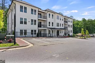 1050 Blair Ln, Peachtree City, GA 30269 - Photo 2