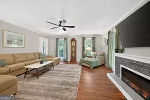 332 Crescent Rd, Griffin, GA 30224 - Photo 8