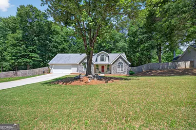 6020 Fieldwood Lane, Loganville, GA 30052 - Photo 4