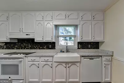 886 Marbrook Drive, Lawrenceville, GA 30044 - Photo 14