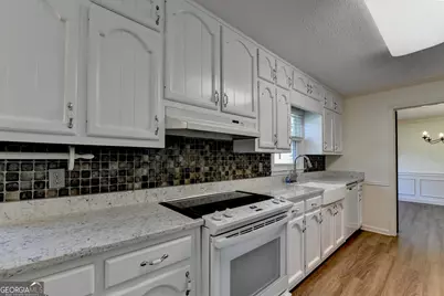 886 Marbrook Drive, Lawrenceville, GA 30044 - Photo 12