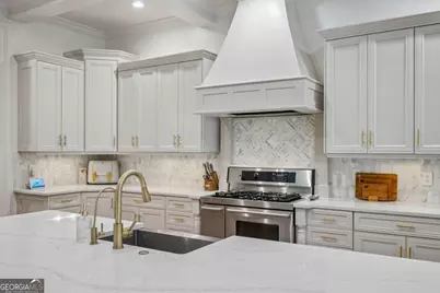 2734 Tallulah Drive NE, Atlanta, GA 30319 - Photo 20