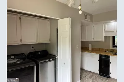 504 Sutters Point, Sandy Springs, GA 30328 - Photo 4