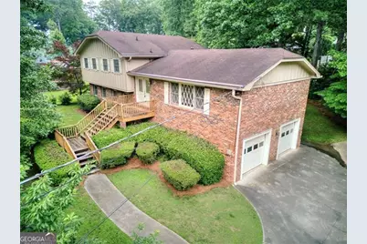 4607 Sudbury Road, Dunwoody, GA 30360 - Photo 2
