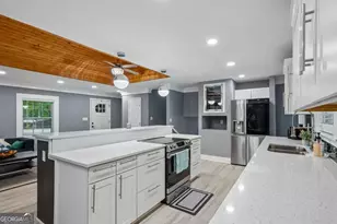 1564 Bubbling Creek Rd NE, Brookhaven, GA 30319 - Photo 14