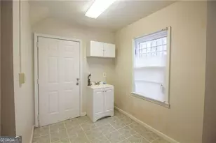 1558 Boulderwoods Dr SE, Atlanta, GA 30316 - Photo 18
