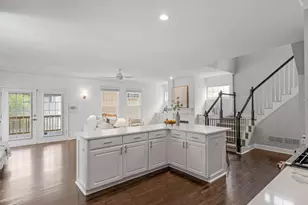 1452 Sylvan Circle, Atlanta, GA 30319 - Photo 16