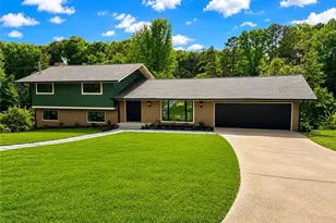 4255 Glenda Dr, College Park, GA 30337 - Photo 2