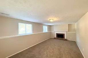 2039 Raintree Pl, Lithonia, GA 30058 - Photo 4