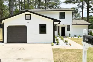2070 Mallard Way, Lithonia, GA 30058 - Photo 2