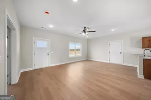 179 Landmark Cir, Statesboro, GA 30458 - Photo 6