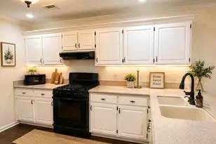 158 Wexford Dr, Newnan, GA 30265 - Photo 2