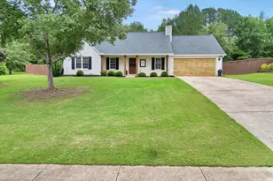 156 Meadow View Dr, Jackson, GA 30233 - Photo 2