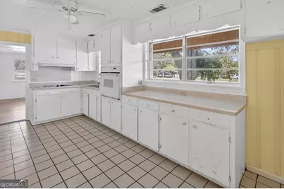 310 S Leroy Street, Metter, GA 30439 - Photo 10