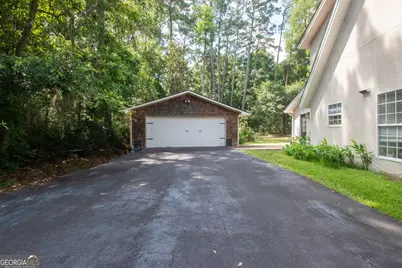 204 Winnie Trail, Brunswick, GA 31525 - Photo 4