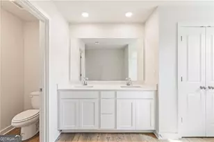 2010 Underwood Dr, Lawrenceville, GA 30043 - Photo 16