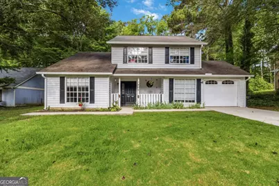 1405 Chelsea Downs Lane NE, Conyers, GA 30013 - Photo 2