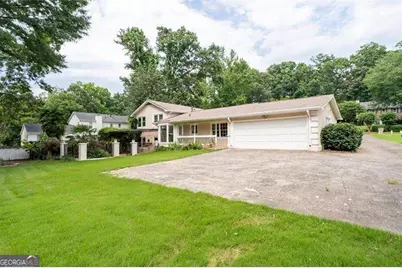 953 Hidden Hollow Drive, Marietta, GA 30068 - Photo 4
