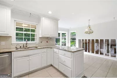 953 Hidden Hollow Drive, Marietta, GA 30068 - Photo 10