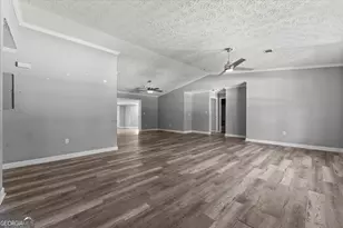 566 Shadowmoor Cir, Thomson, GA 30824 - Photo 6