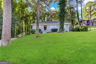 2755 Rockcliff Rd SE, Atlanta, GA 30316 - Photo 1