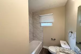 491 Elbridge Dr NW, Atlanta, GA 30318 - Photo 10