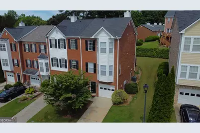 2164 Mill Garden Run, Buford, GA 30519 - Photo 2