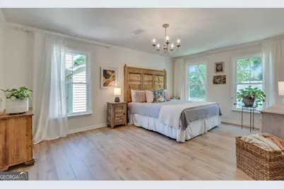 2802 Royal Bluff, Decatur, GA 30030 - Photo 18