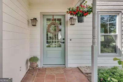 2802 Royal Bluff, Decatur, GA 30030 - Photo 2