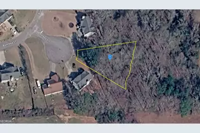 135 Bombay Ln, Grantville, GA 30220 - Photo 1