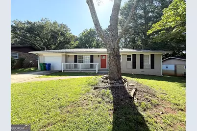 929 Pine Roc Drive, Stone Mountain, GA 30083 - Photo 2