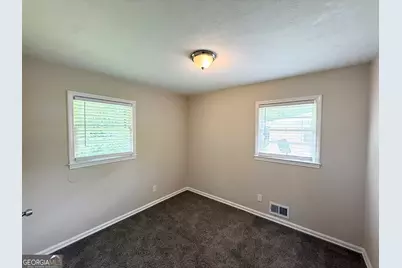 933 Capitol View Avenue NW, Atlanta, GA 30318 - Photo 6