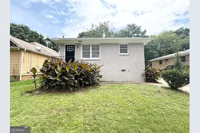 933 Capitol View Avenue NW, Atlanta, GA 30318 - Photo 2