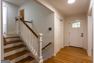 1025 Vistavia Circle, Decatur, GA 30033 - Photo 12