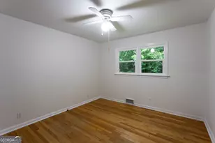 1025 Vistavia Cir, Decatur, GA 30033 - Photo 32