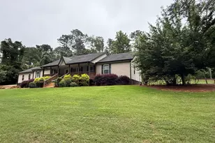 2526 Hancock Rd, Social Circle, GA 30025 - Photo 2