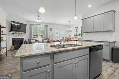 723 Woodstock Grove Drive, Woodstock, GA 30188 - Photo 10