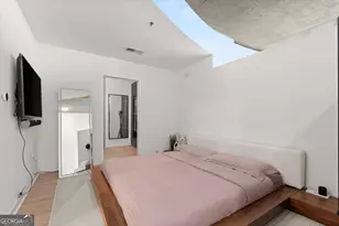 3324 Peachtree Rd NE, Atlanta, GA 30326 - Photo 18
